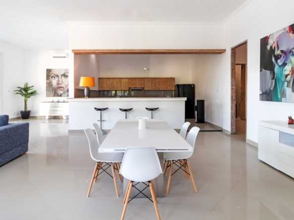 Dining table perfect to enjoy with your loved one in your villa