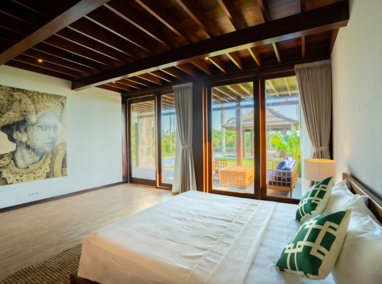 1 of the 8 bedrooms for sale