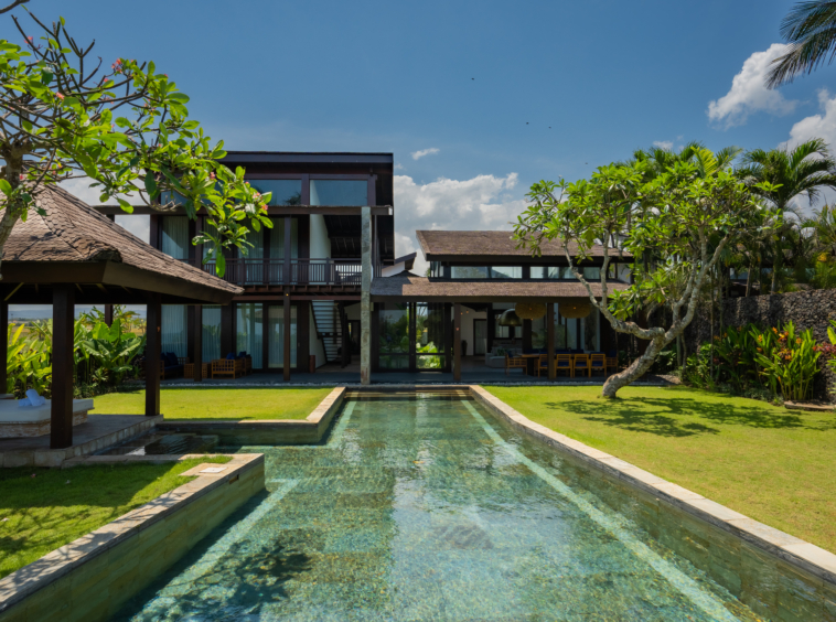 Large private swimming pool