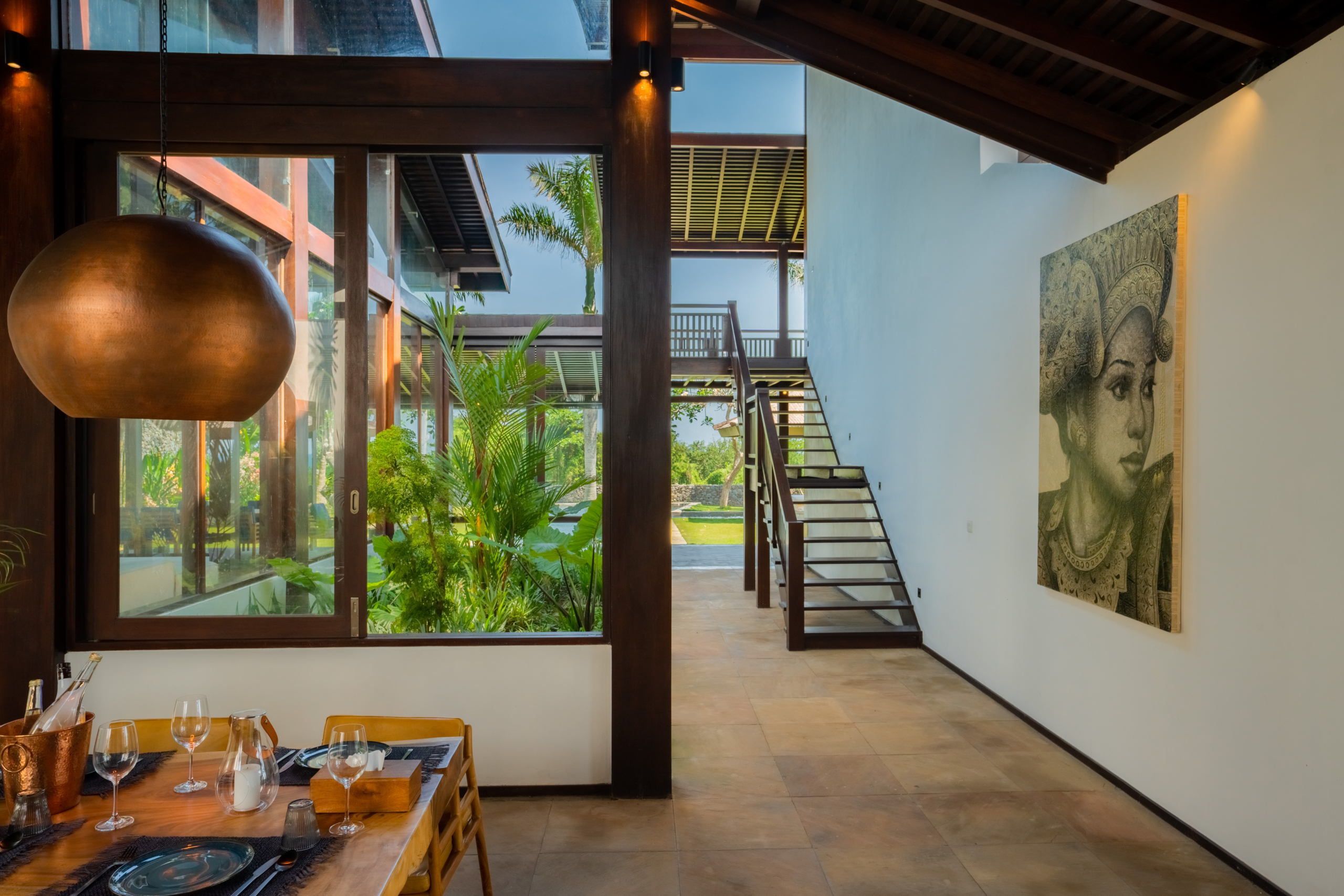 Contemporary design for a fully renovated villa