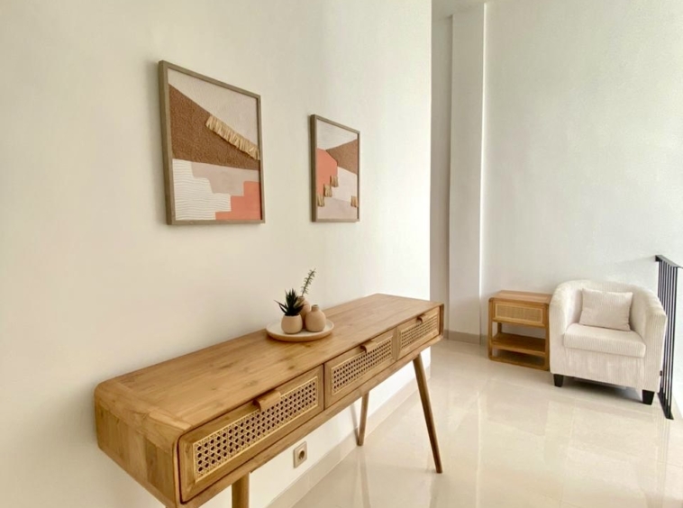 fully decorated ouse, ready to oprate for sale in bali