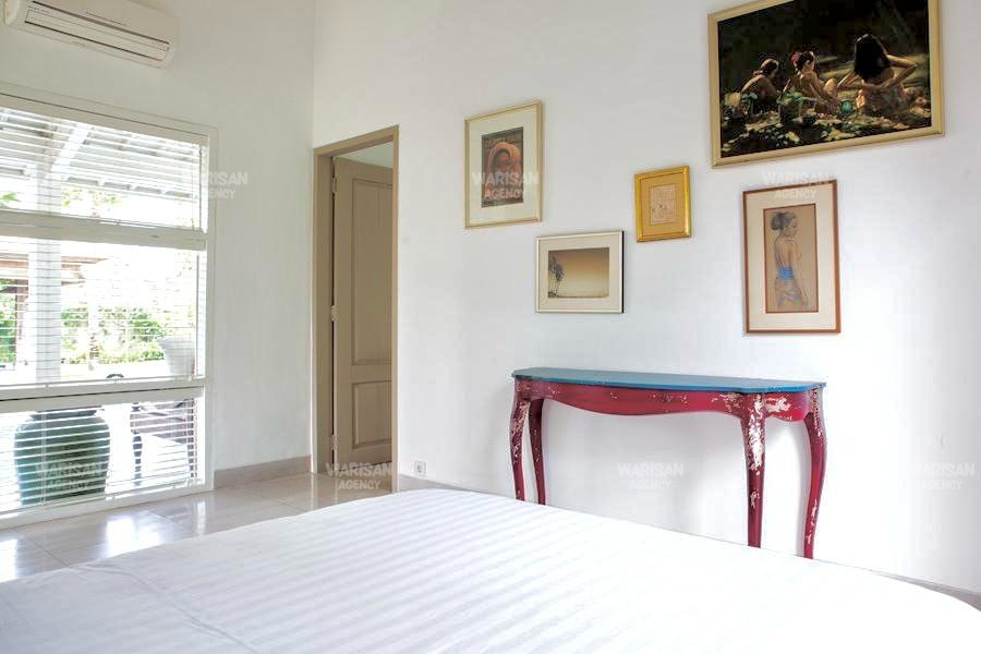 another bedroom 4