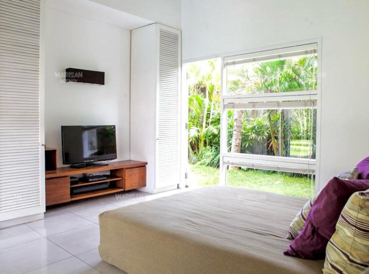 bedroom with view bali