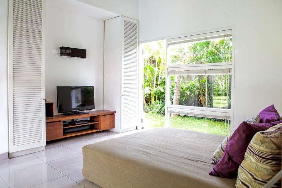 bedroom with view bali