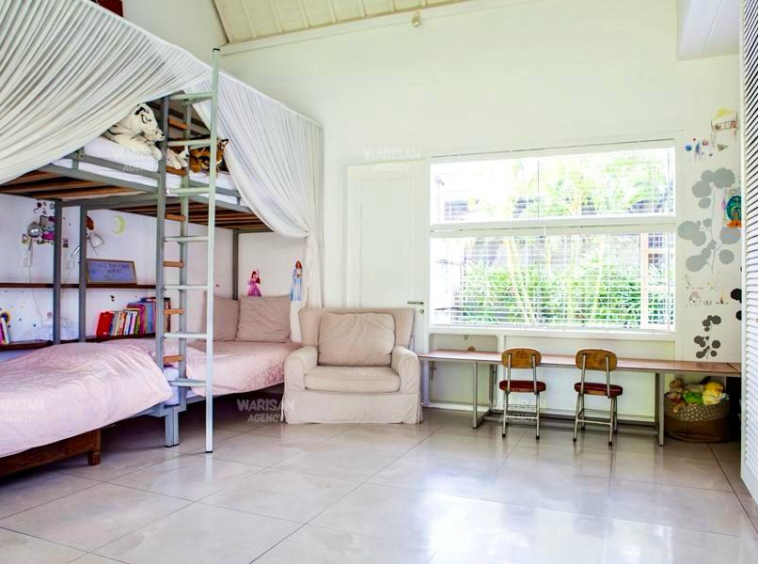 Family bedroom villa
