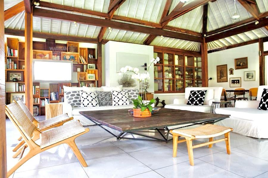 open living room villa buy