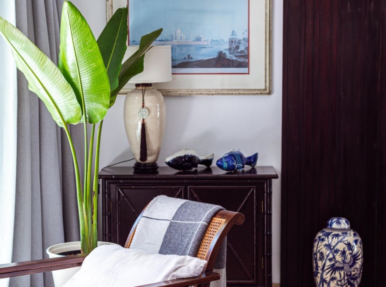 Luxurious decoration