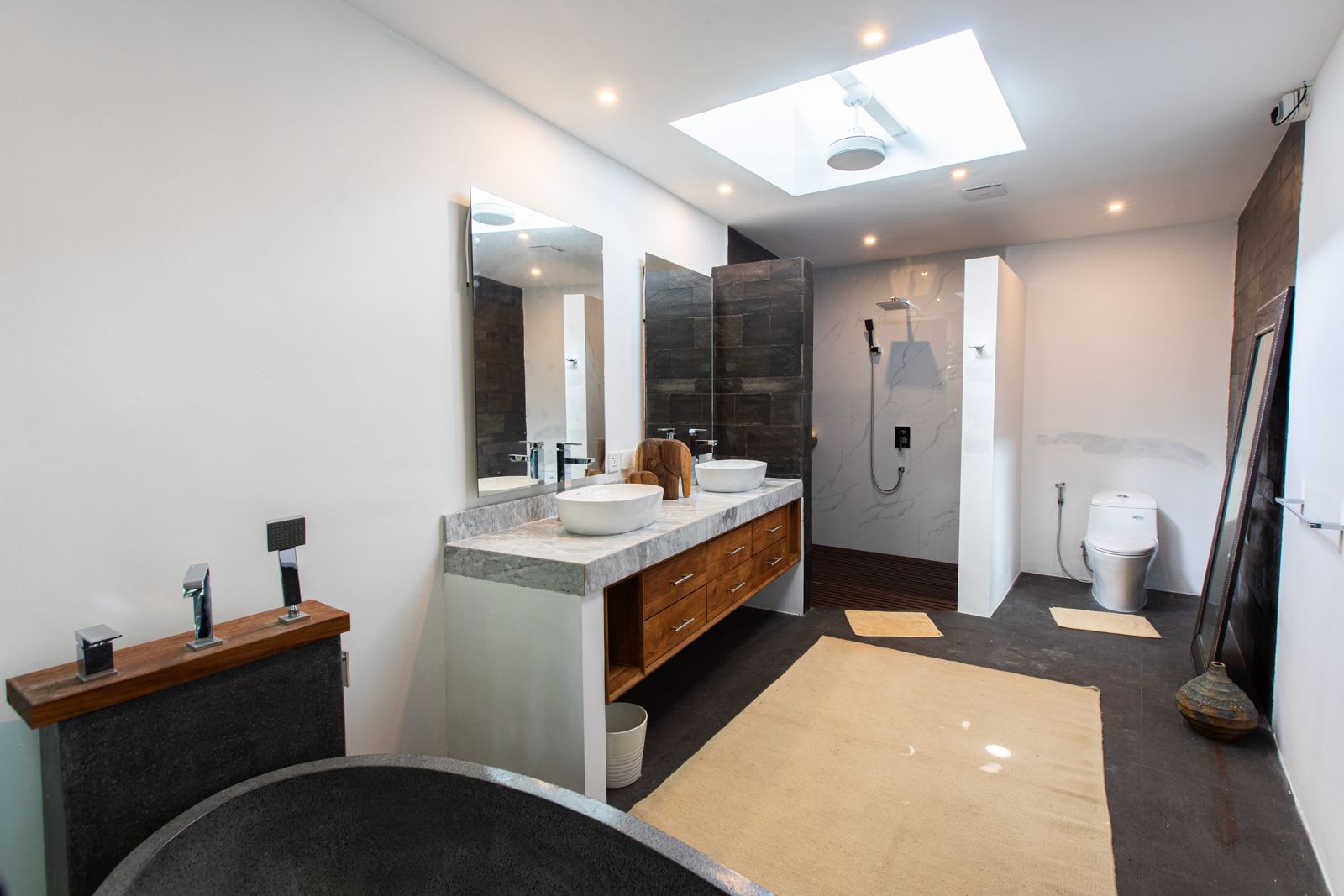 Natural light bathroom