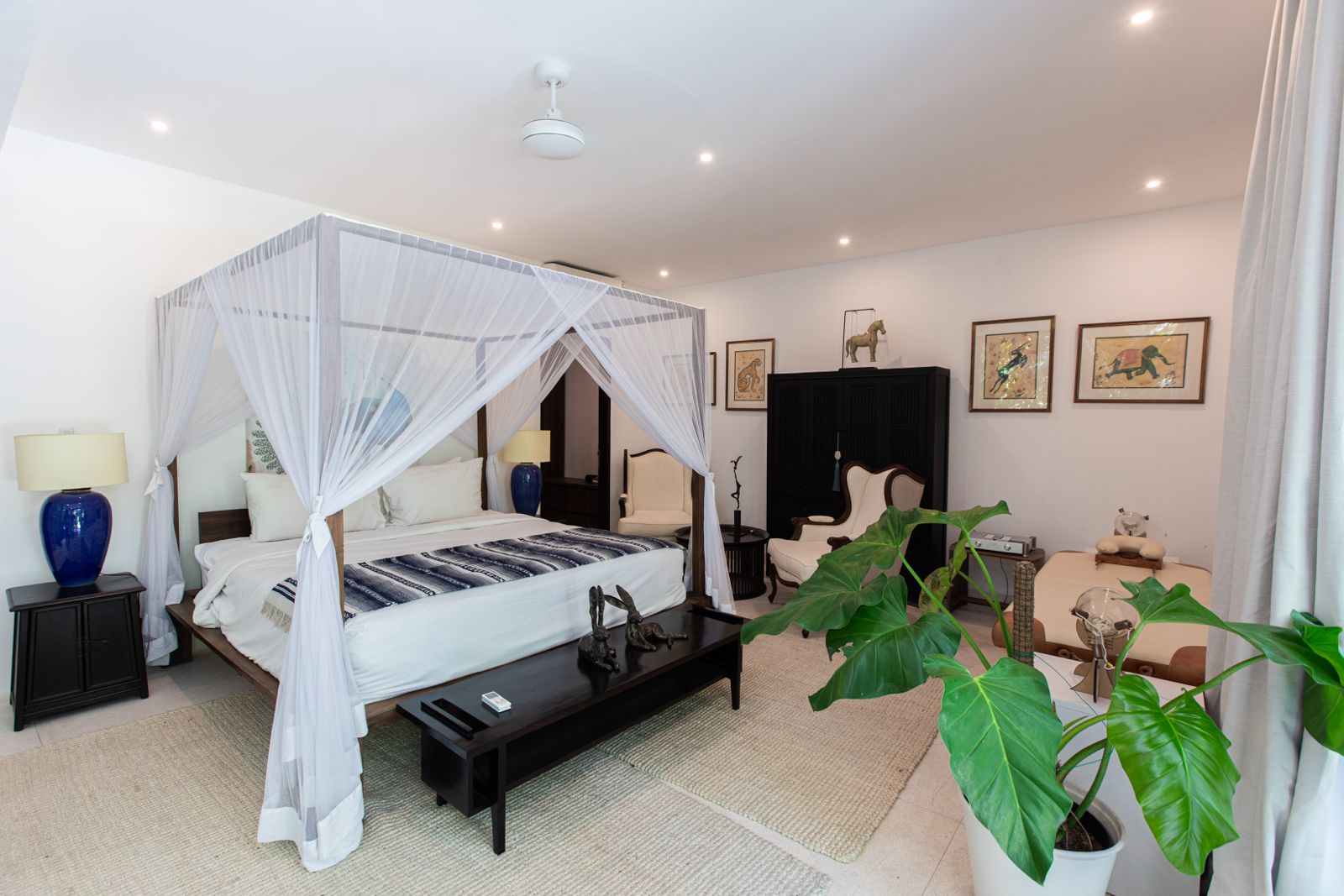 1 of the 4 big bedrooms for sale