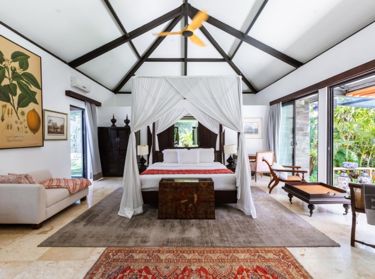 Enjoy your stay in this amazing villa