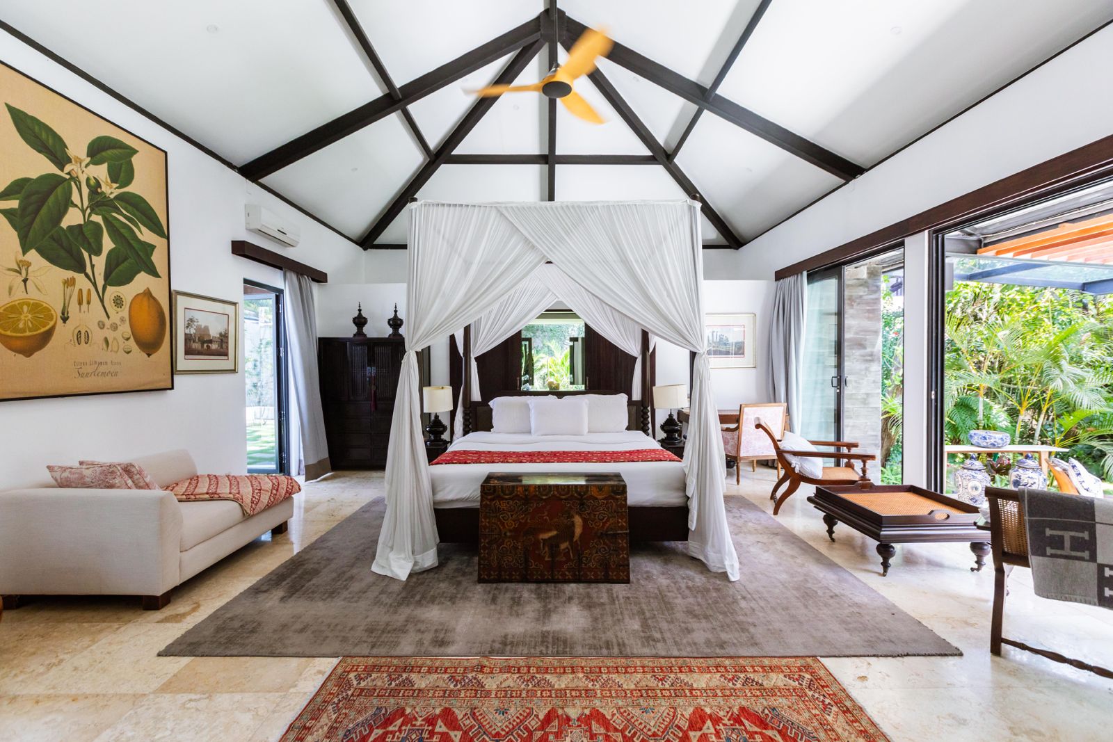 Enjoy your stay in this amazing villa