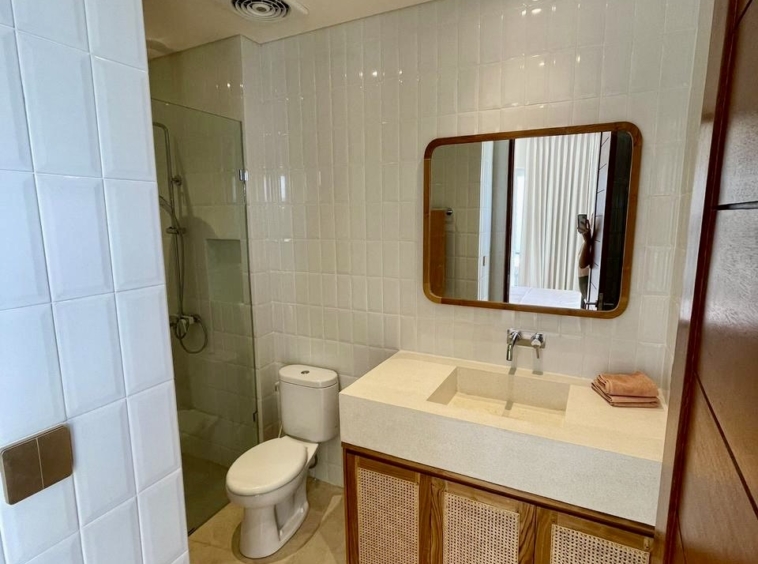 brand new bathroom for your convenience