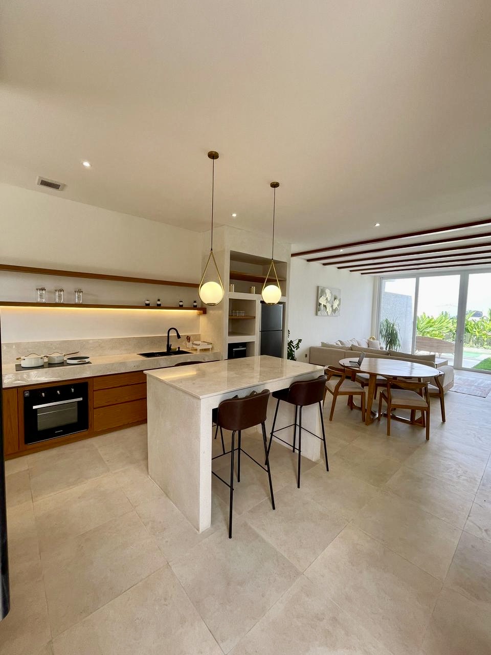 Modern kitchen