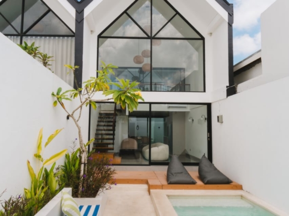 luxurious 1 bedroom with garden in Bali berawa