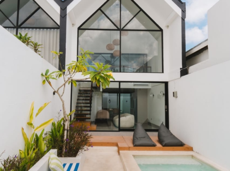 luxurious 1 bedroom with garden in Bali berawa