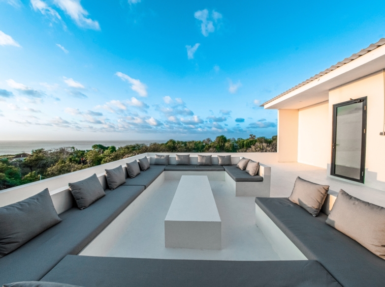 gorgeous space to enjoy with your loved ones