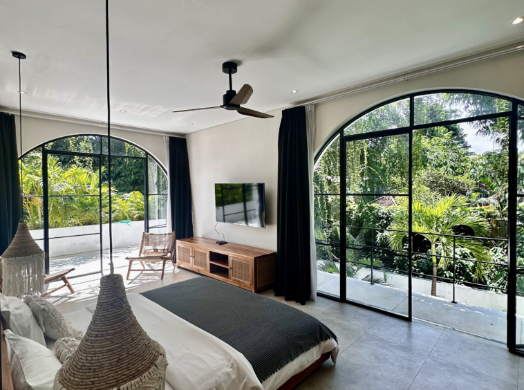 jungle view bedroom