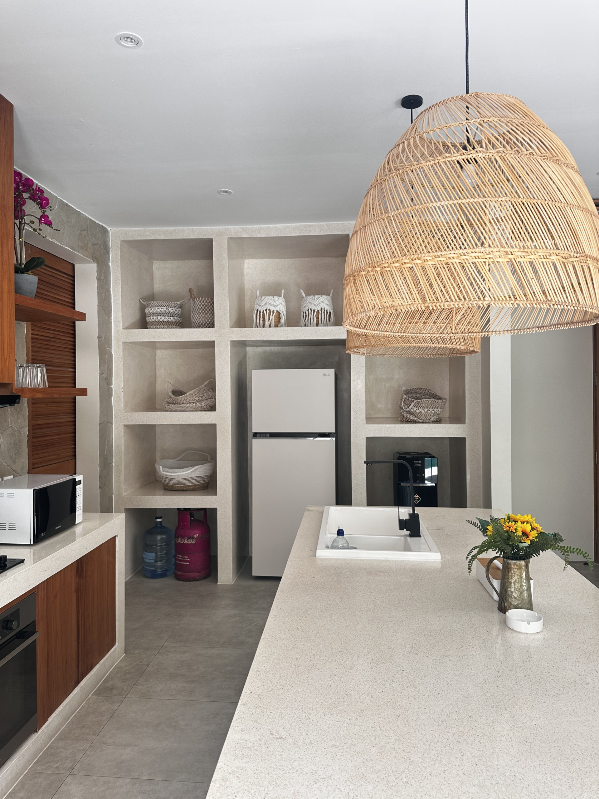 bar style kitchen
