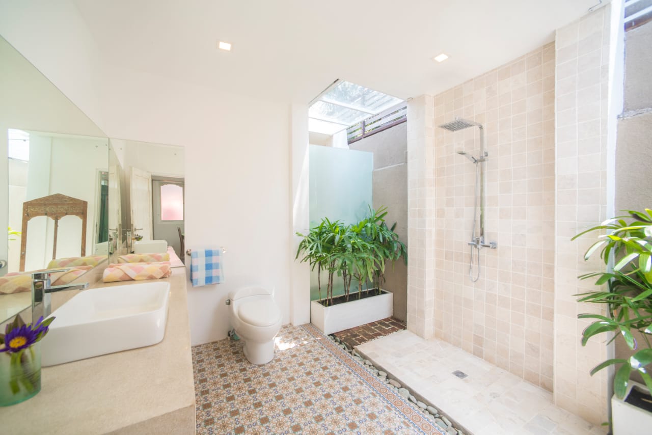 high quality built villa for sale