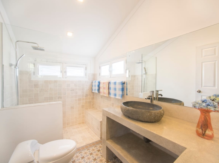 ensuite bathroom