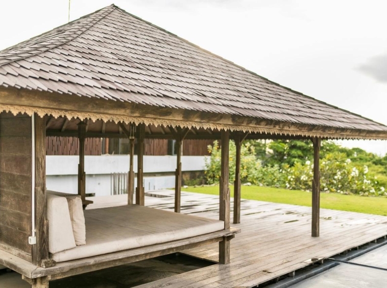 balinese rooftop vibe