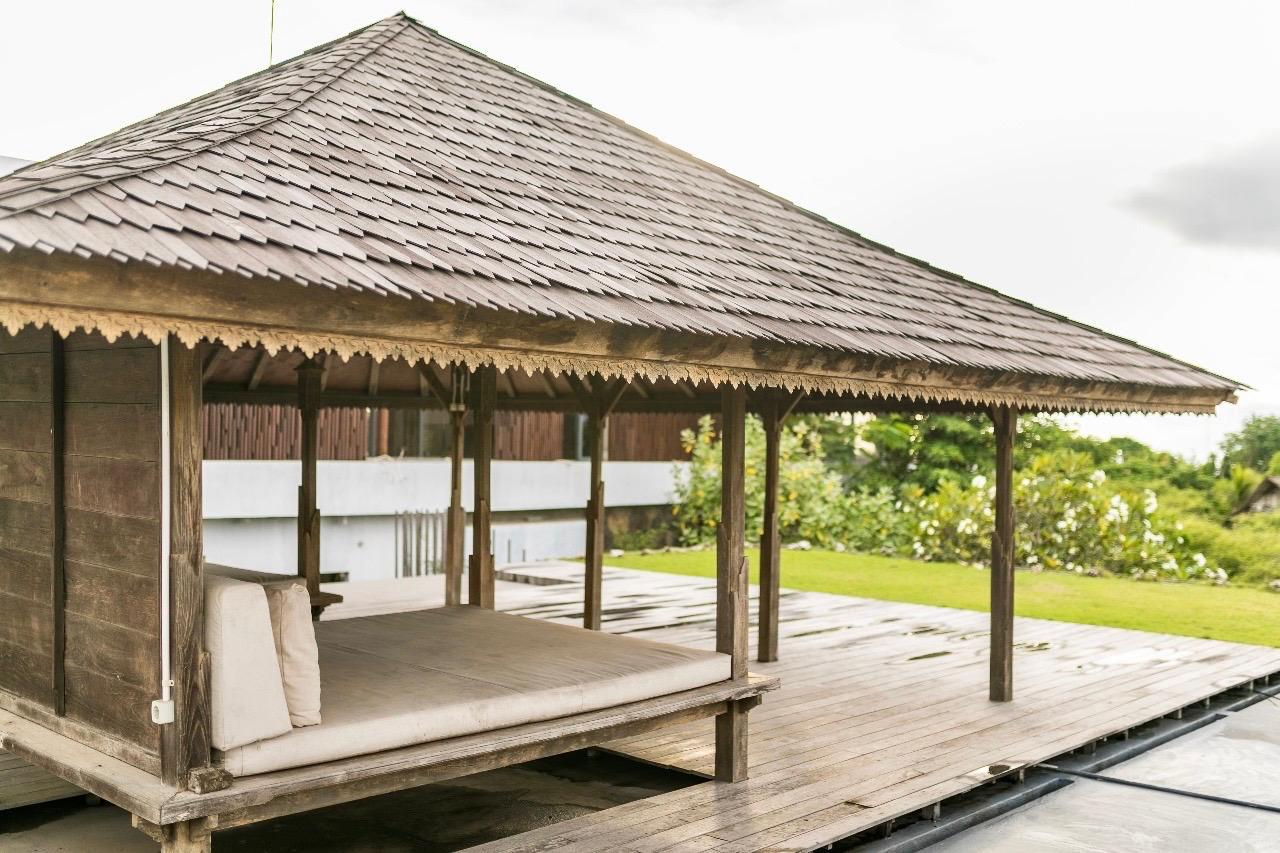 balinese rooftop vibe