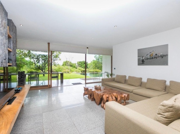 living room with view