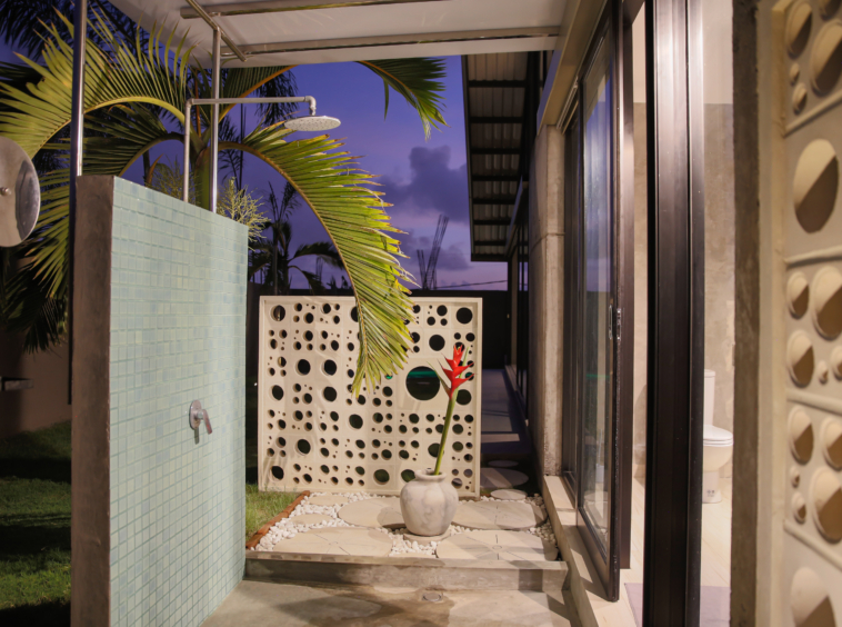 outdoor shower