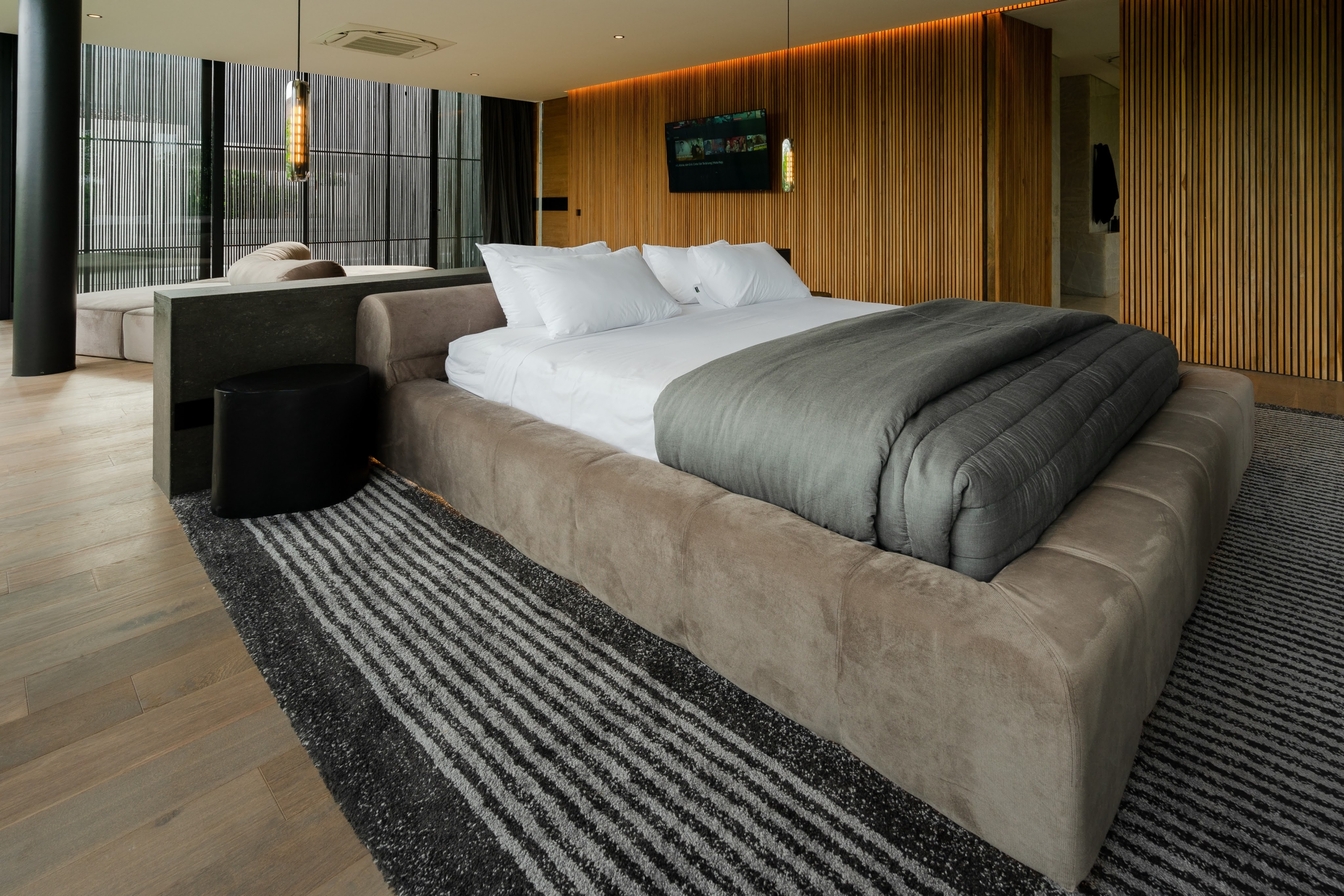 fully furnished villa
