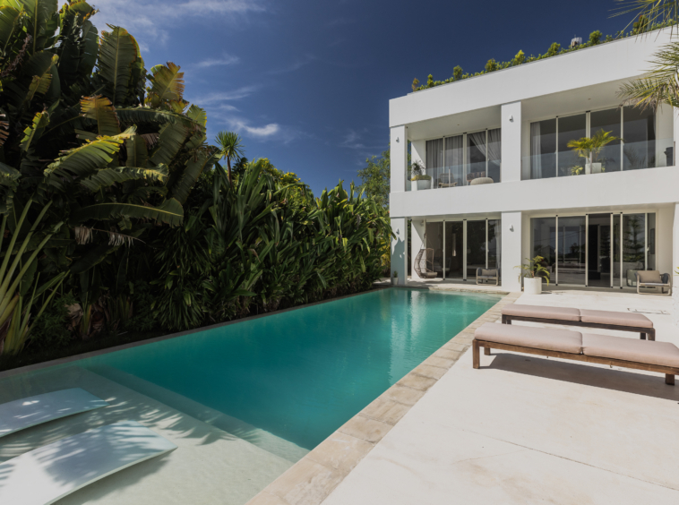 amazing swimming pool