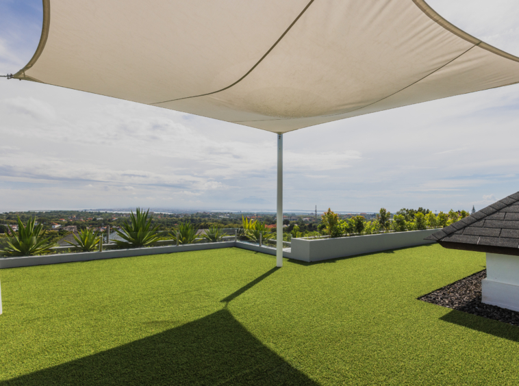 the rooftop. Splendid with this view. Perfect for yoga or sunset drink.