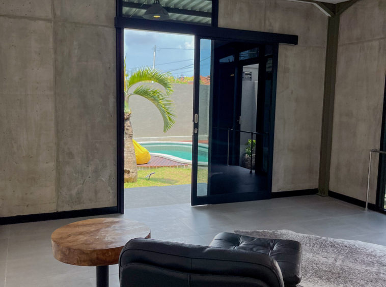 1 bedroom or office space