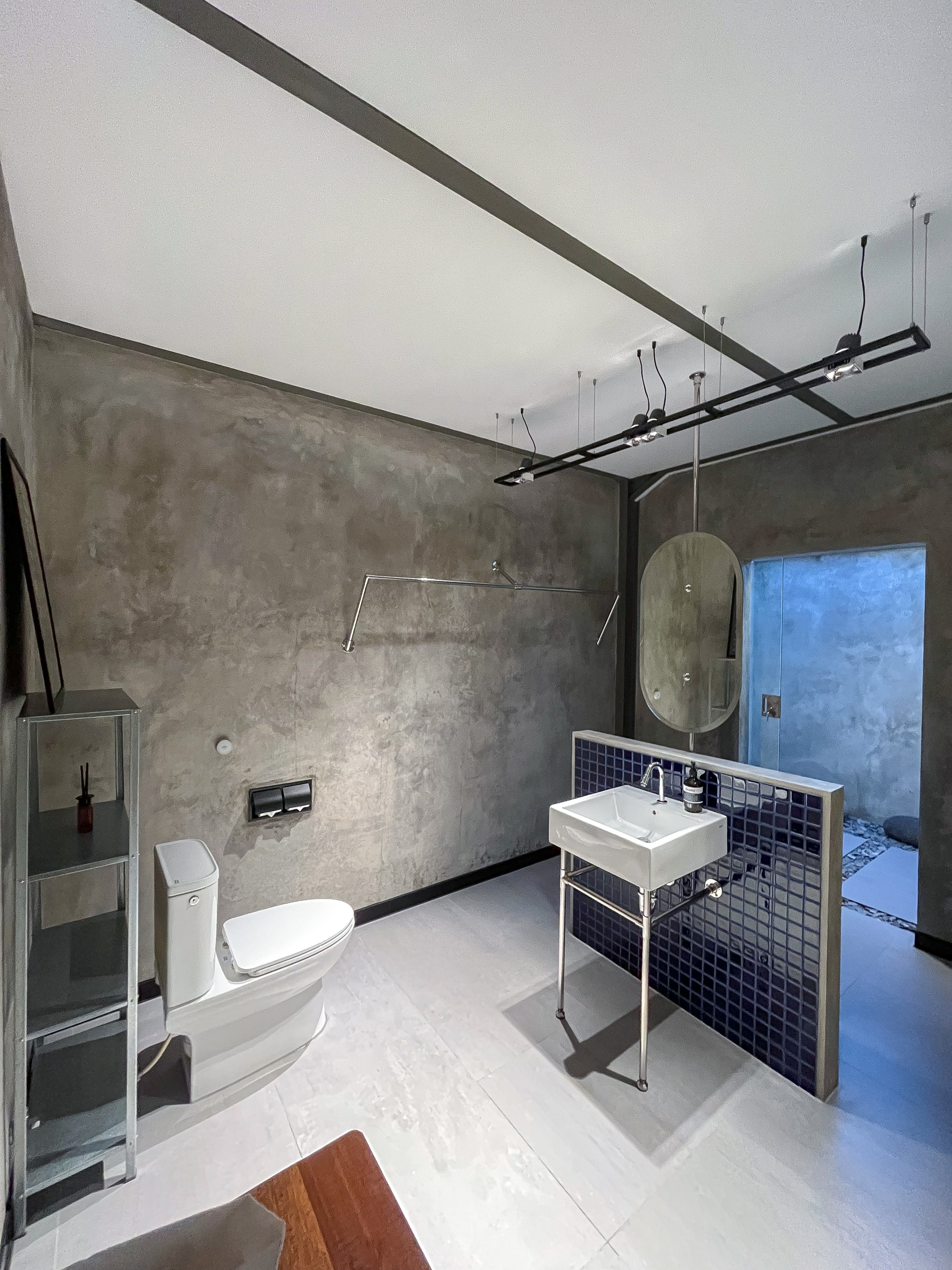 Loft style bthroom