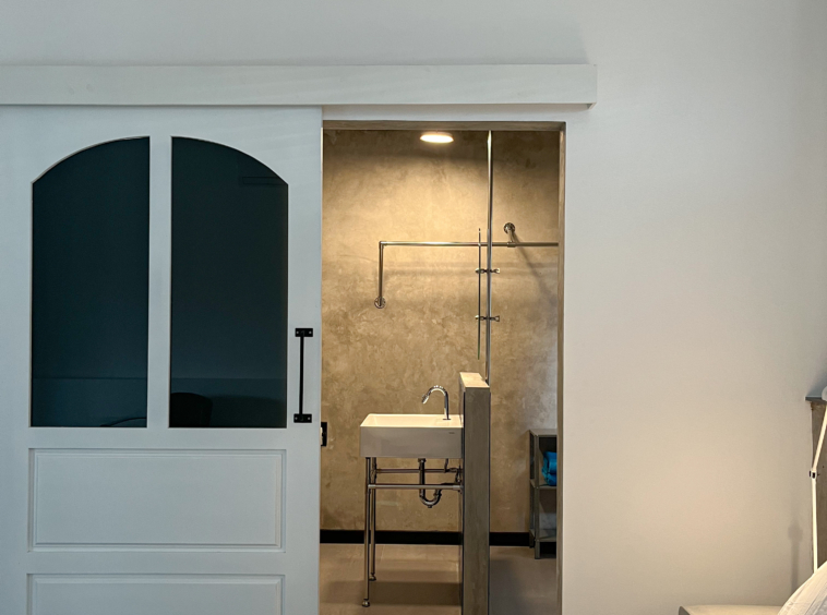 all bedrooms have ensuite bathroom