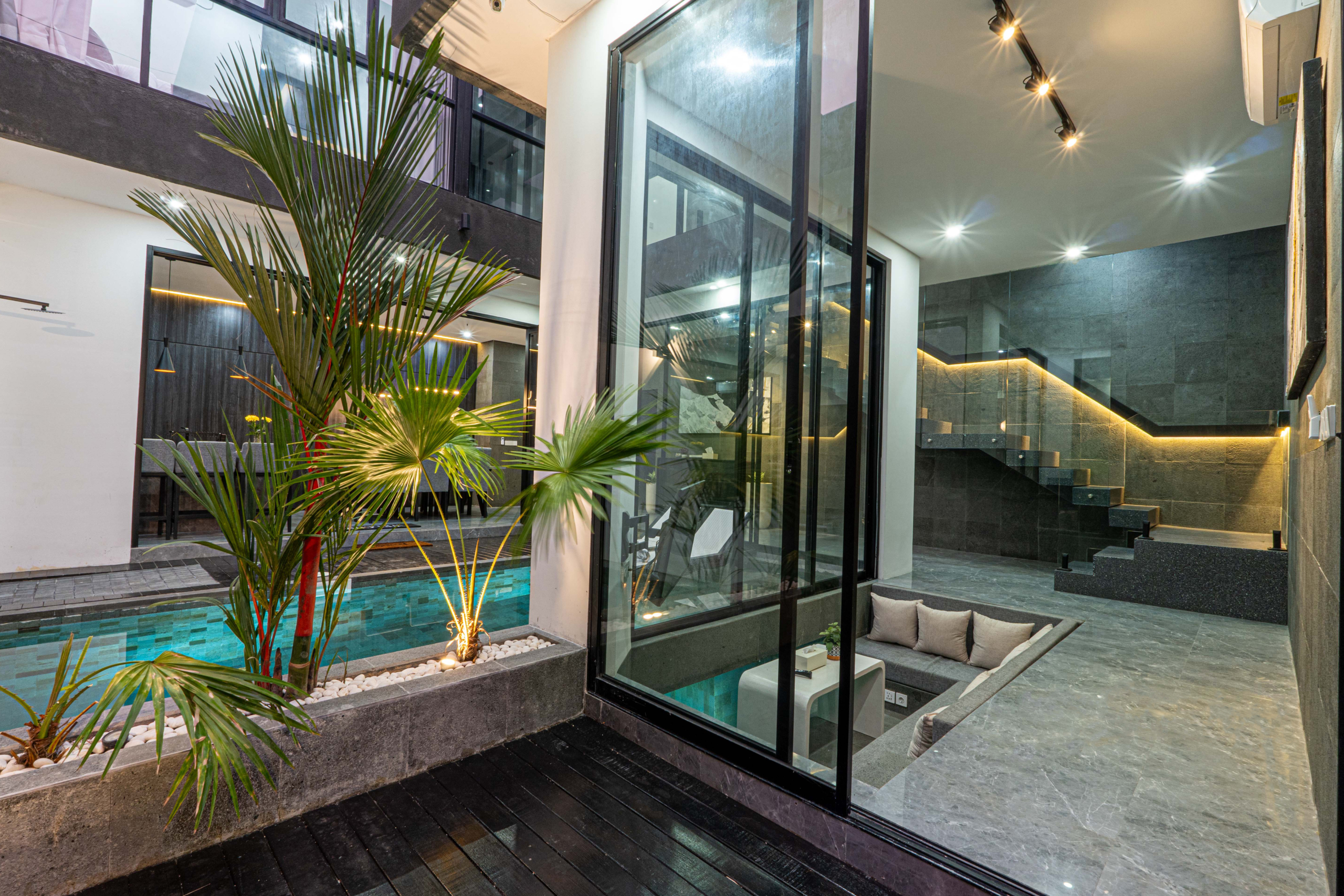 stunning villa for sale