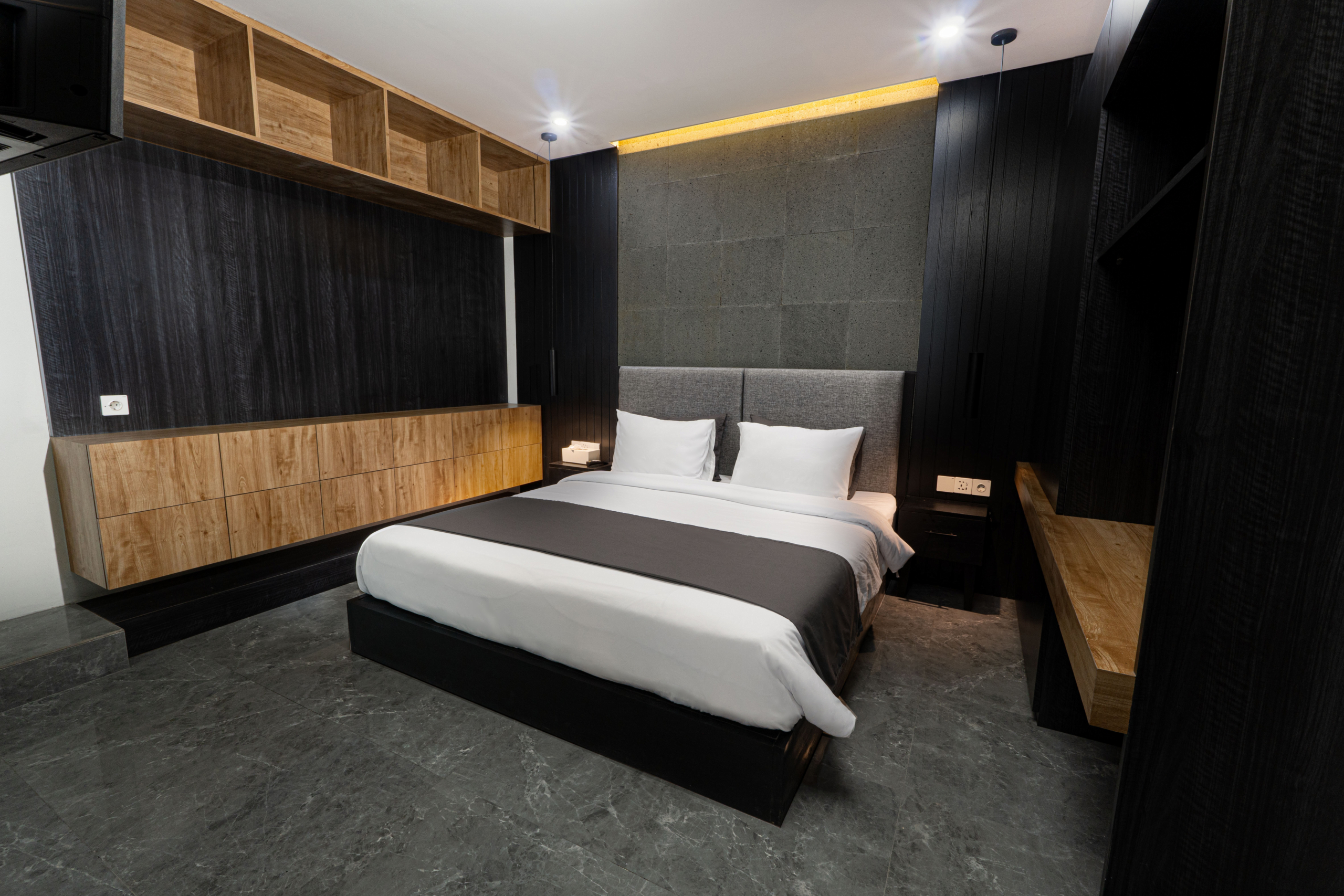 super sophisticated bedroom with ensuite bathroom
