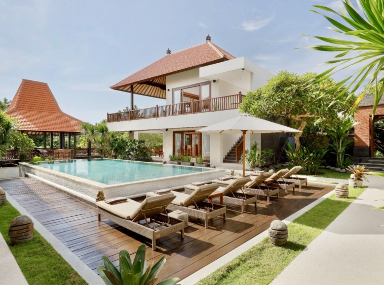 Second swimming pool. The main one. Amazing