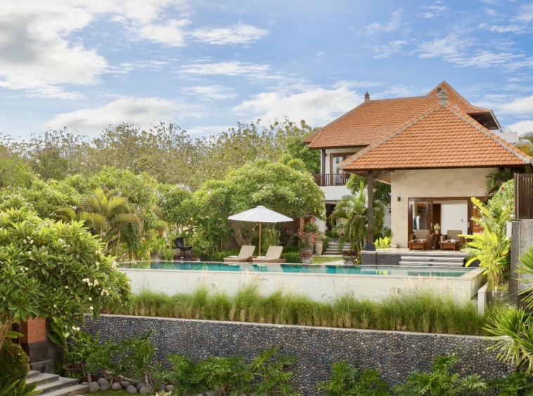 Aazing 3 bedrooms villa swimming pool.