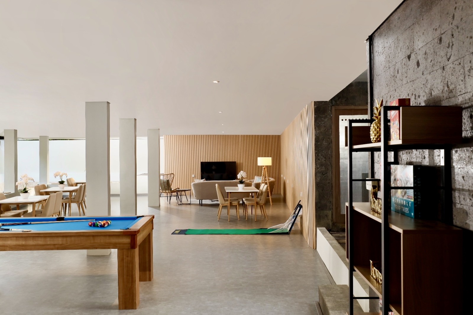 Big living room with pool table
