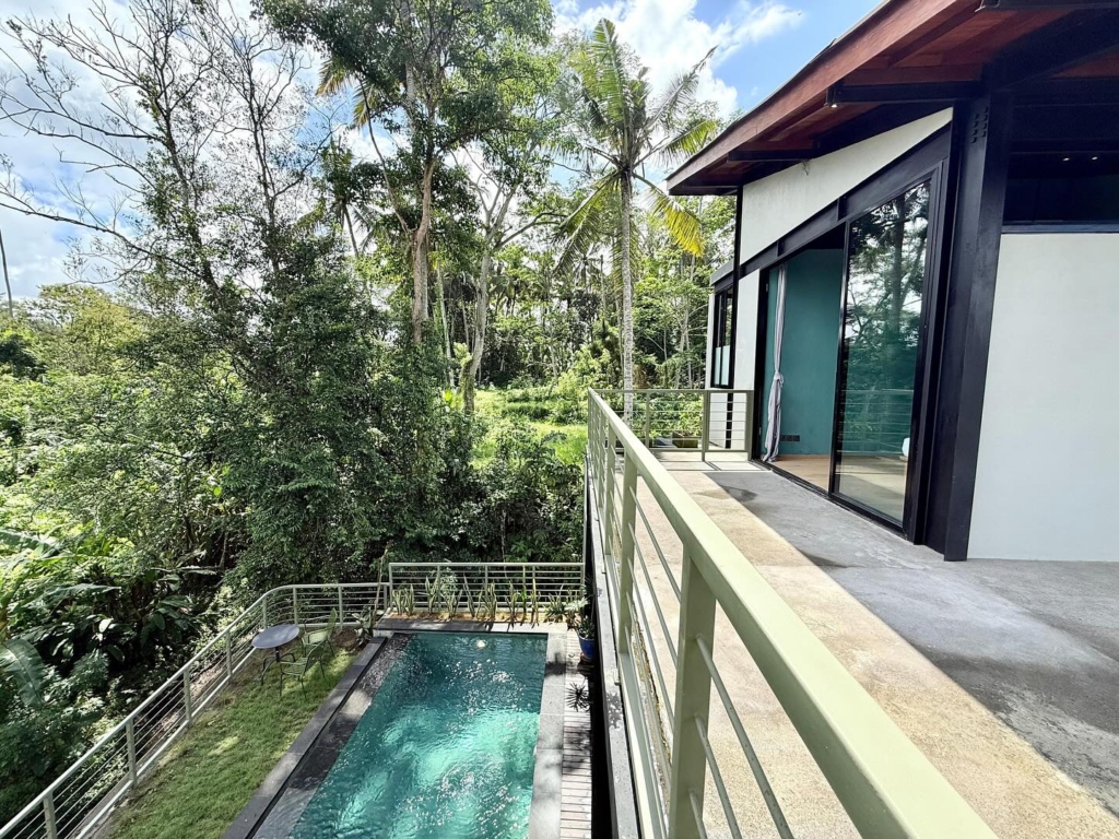 Instagram post from warisan_agency. This post is in position 1.
